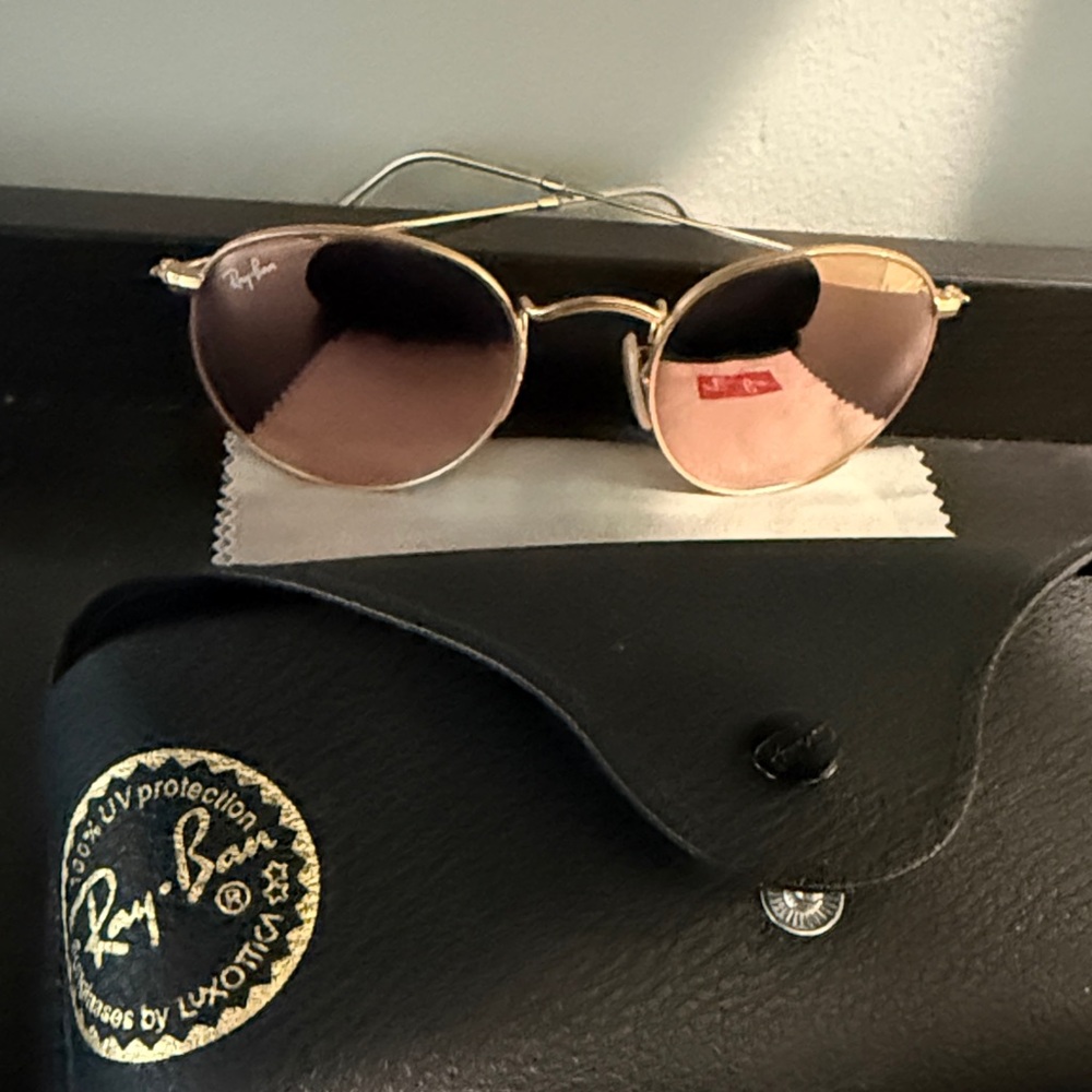 Ray-Ban Gold Frame Sunglasses with Rose Lenses